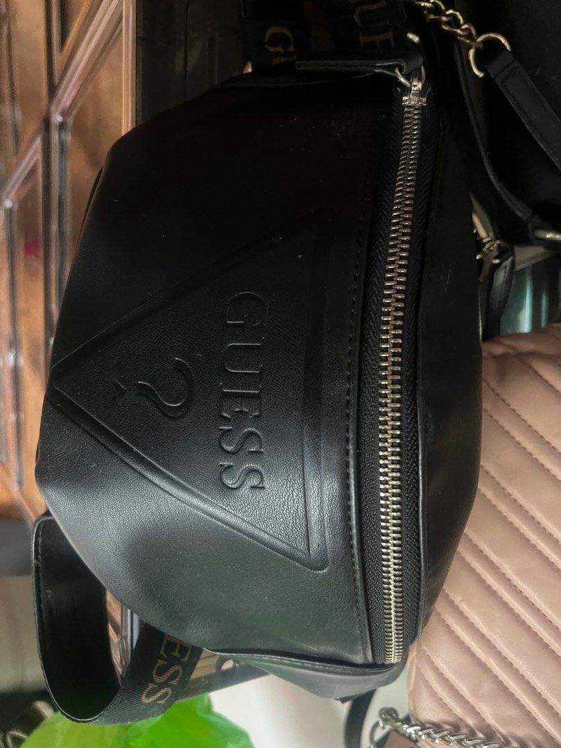 Guess Fanny Pack Men s Fashion Bags Belt bags Clutches and Pouches on Carousell
