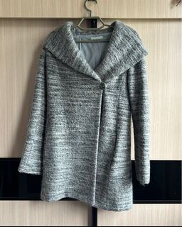 (Category: ) located in . Submitted by lepetitepreloved (Listing ID 1312501556, Image 1). Description: .