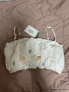 (Category: ) located in . Submitted by yellowdaisiesss (Listing ID 1312632446, Image 1). Description: .