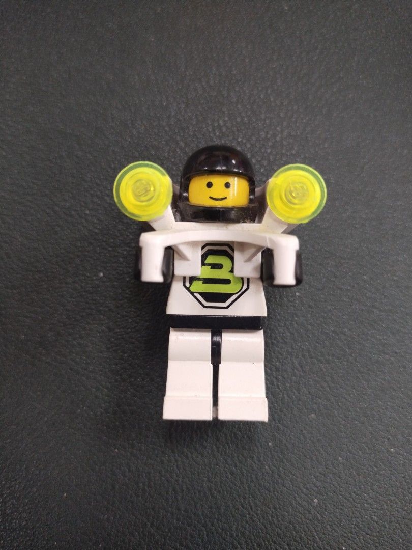 Lego b tron hot sale