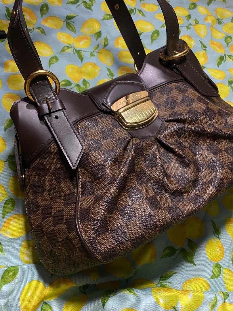 Louis Vuitton Sistina (LV) (Category: Luxury Bags & Wallets) located in Bulacan. Submitted by ibethatprettymtf (Listing ID 1312558285, Image 3). Description: Legit Louis Vuitton Sistina -comes with official box, dust bag, and receipt from hong kong Bought for 1800 usd which is arnd 90k + barely used and stored properly so it’s in a good condition Price is a steal .