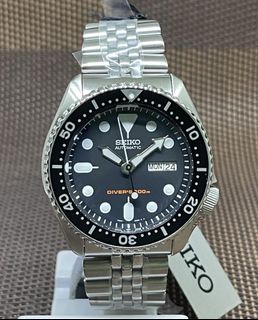 (Category: ) located in . Submitted by notorious_watches (Listing ID 1312469096, Image 1). Description: .