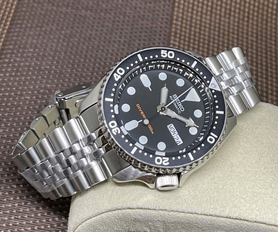 Lowest Price Seiko SKX007 Men s Automatic 200M Diver Black Dial Stainless Steel Jubilee Bracelet Watch skx007 skx007k skx007k2 Birthday gift birthday seiko BRAND NEW IN BOX WITH 1 YEAR WARRANTY Men s ...
