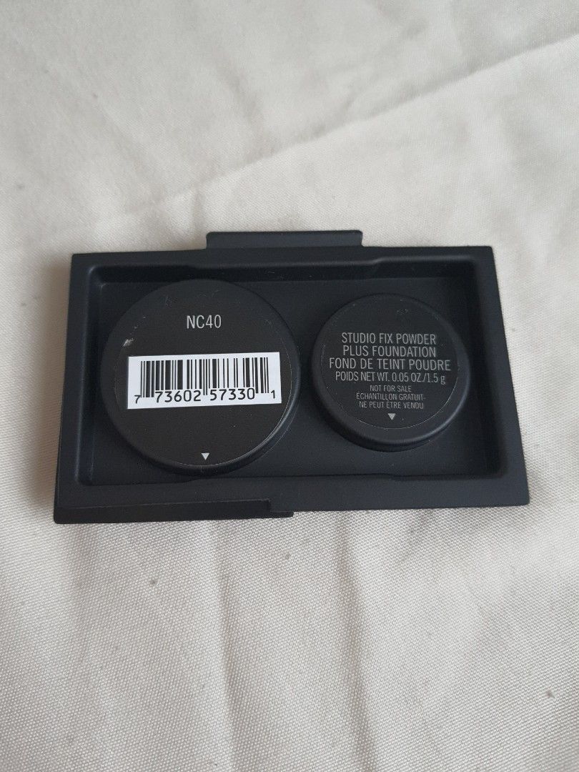 MAC Studio Fix Powder Plus Foundation (Category: Makeup) located in Manila. Submitted by djianne (Listing ID 1312546635, Image 3). Description: ♡ NC40 Mac - Studio Fix Powder Plus Foundation Sample Size Only.