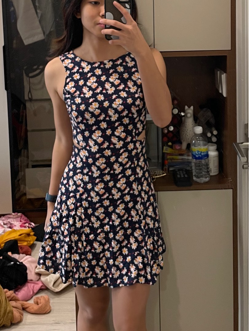 MISS SELFRIDGE FLORAL dress Women s Fashion Dresses Sets Dresses on Carousell