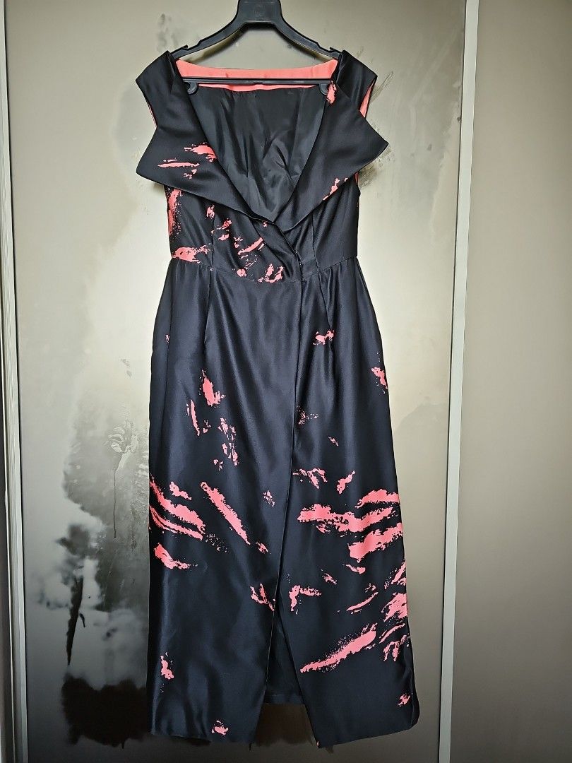 MIU MIU Stunning Evening Dress, Women's Fashion, Dresses & Sets, Evening  dresses & gowns on Carousell