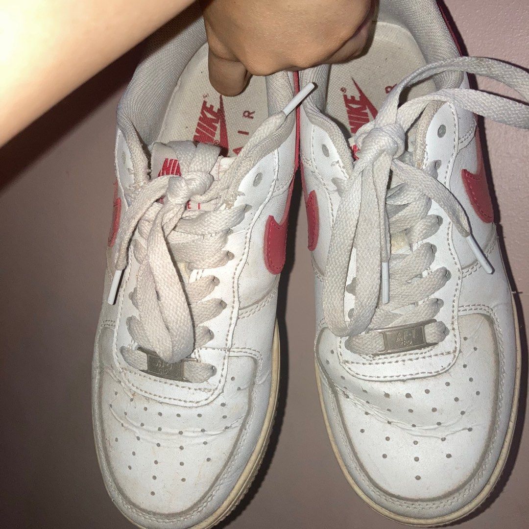 Nike Air Force 1 University Sail Red (Category: Sneakers) located in Marikina City. Submitted by mlffy (Listing ID 1312624765, Image 3). Description: 👟 Authentic Nike Air Force 1 University Sail Red 👟 US6.5, 24 CM, EUR 38 👟 Used 7/10 condition, needs cleaning, was supposed to have it deep cleaned but didn't push through na because its not the right size for me anyways 👟 Store bought at Nike last 2023 for around ₱6k 👛 GCash.