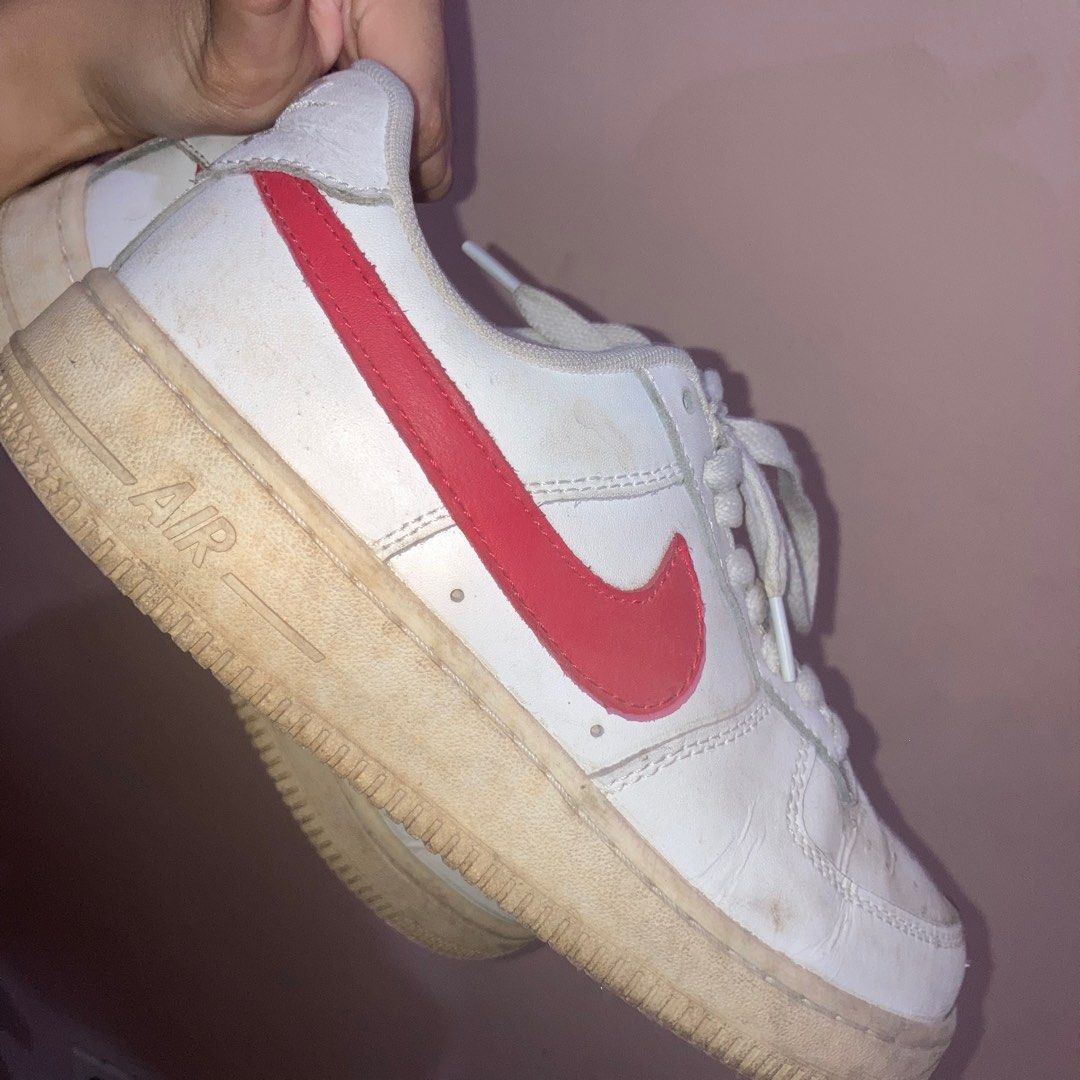 Nike Air Force 1 University Sail Red (Category: Sneakers) located in Marikina City. Submitted by mlffy (Listing ID 1312624765, Image 2). Description: 👟 Authentic Nike Air Force 1 University Sail Red 👟 US6.5, 24 CM, EUR 38 👟 Used 7/10 condition, needs cleaning, was supposed to have it deep cleaned but didn't push through na because its not the right size for me anyways 👟 Store bought at Nike last 2023 for around ₱6k 👛 GCash.