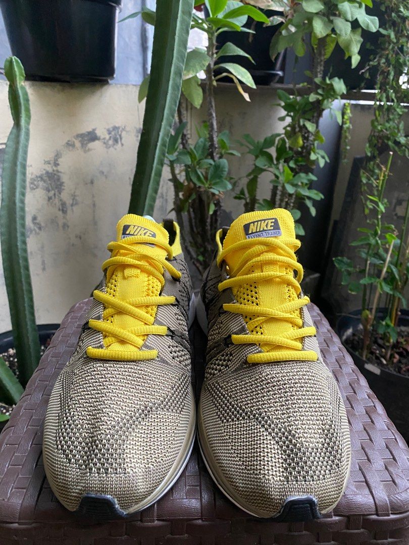 Sepatu Nike Flyknit Trainer 'Citron', Fesyen Pria, Sepatu