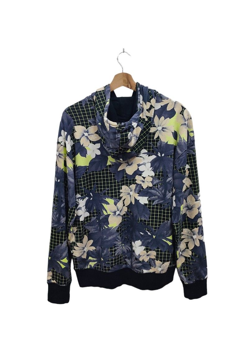 NIKE SB FLORAL OVERPRINT HOODIE