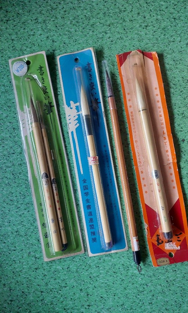 Paint Brush Set (Category: Craft Supplies & Tools) located in Talisay. Submitted by enavnai13 (Listing ID 1312581543, Image 1). Description: Paint Brush Set 5 pcs Unused Matataba mostly 450 all + SF #CVTavailable.