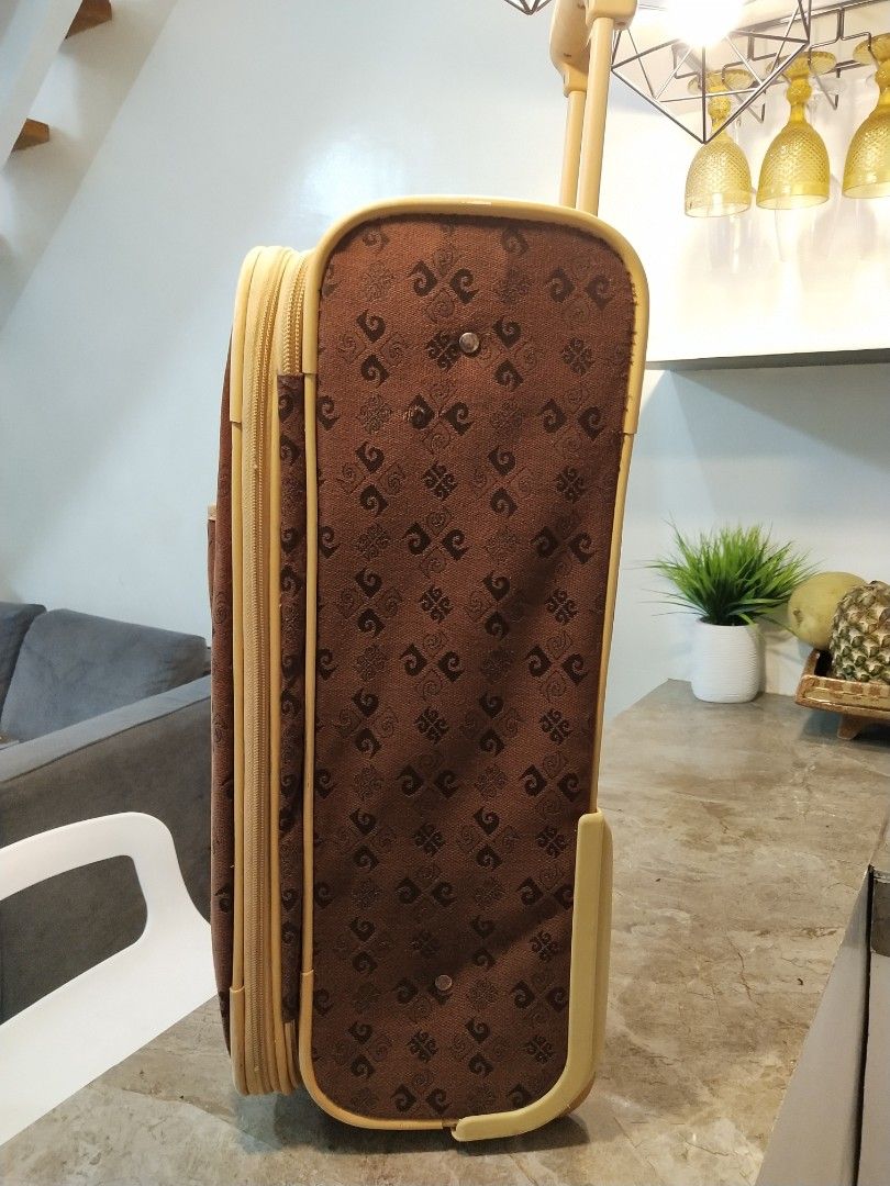 Pierre cardin luggage vintage shop