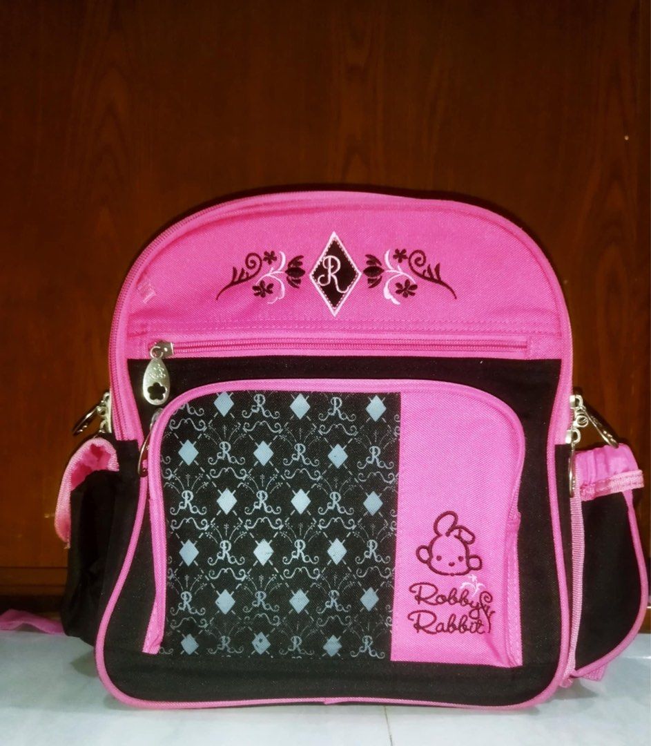 robby rabbits bag (Category: Backpacks) located in Makati City. Submitted by pretty.star (Listing ID 1312566079, Image 1). Description: used by my daughter (kinder 2) ready to use (malinis na😊).