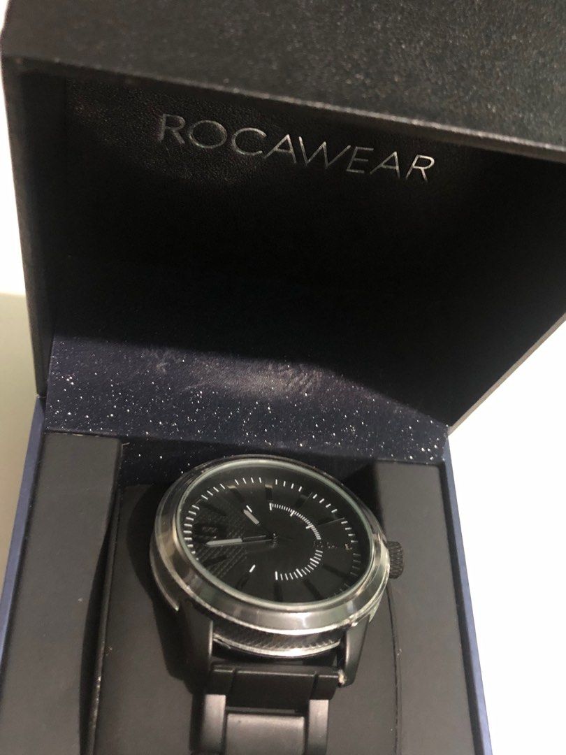 Rocawear men s oversized watch Men s Fashion Watches Accessories Watches on Carousell