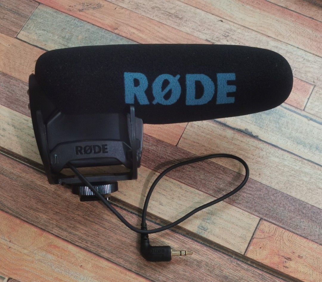 RODE CAMERA MIC FOR PARTS ONLY (Category: Microphones) located in Quezon City. Submitted by jw_essentials (Listing ID 1293711848, Image 1). Description: FOR SALE RODE CAMERA MICROPHONE WITH ISSUE... NO AUDIO... DON'T KNOW WHY SUDDENLY THIS MIC IS NOT WORKING. WHAT YOU SEE IS WHAT YOU WILL GET FOR PARTS OR REPAIR ONLY BUY AT YOUR OWN RISK NO RETURN OR REFUND.