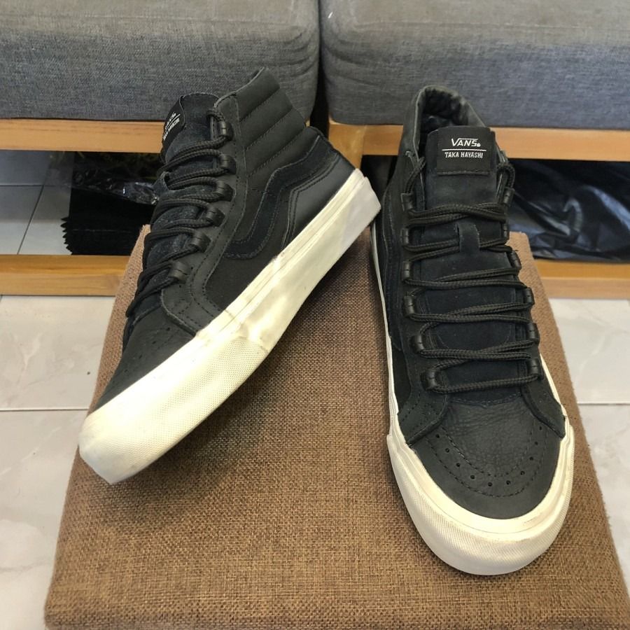 Sepatu sk8 hi lx x taka hayashi, Fesyen Pria, Sepatu Sneakers di