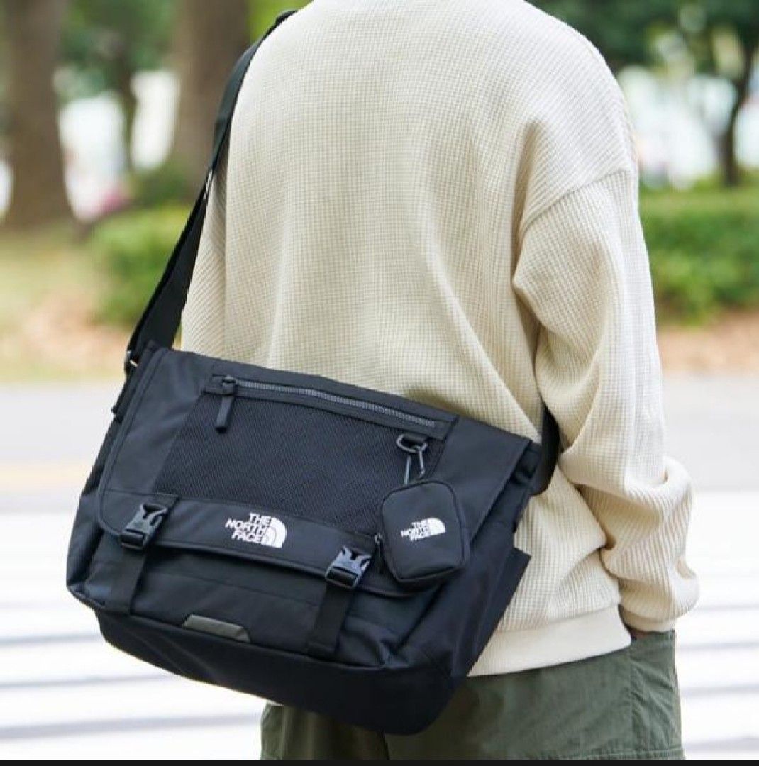 The North Face White Label Collection Super Messenger Bag L
