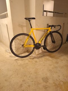 (Category: ) located in . Submitted by snoopz65 (Listing ID 1312541343, Image 1). Description: .