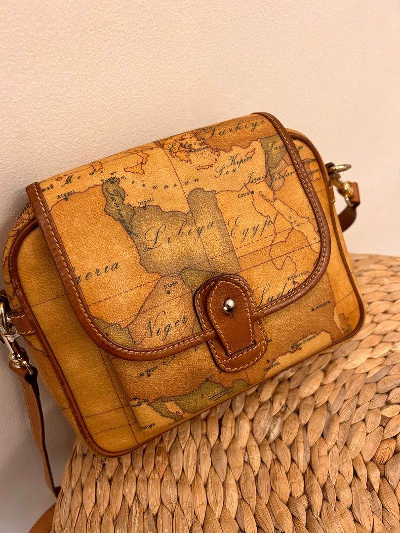 Vintage Alviero Martini Prima Classe crossbody Luxury Bags Wallets on Carousell