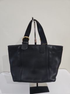 (Category: ) located in . Submitted by jvintagebags (Listing ID 1312494858, Image 1). Description: .