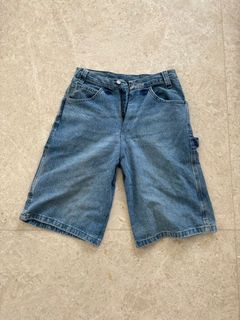 (Category: ) located in . Submitted by user1924847281 (Listing ID 1312534799, Image 1). Description: .