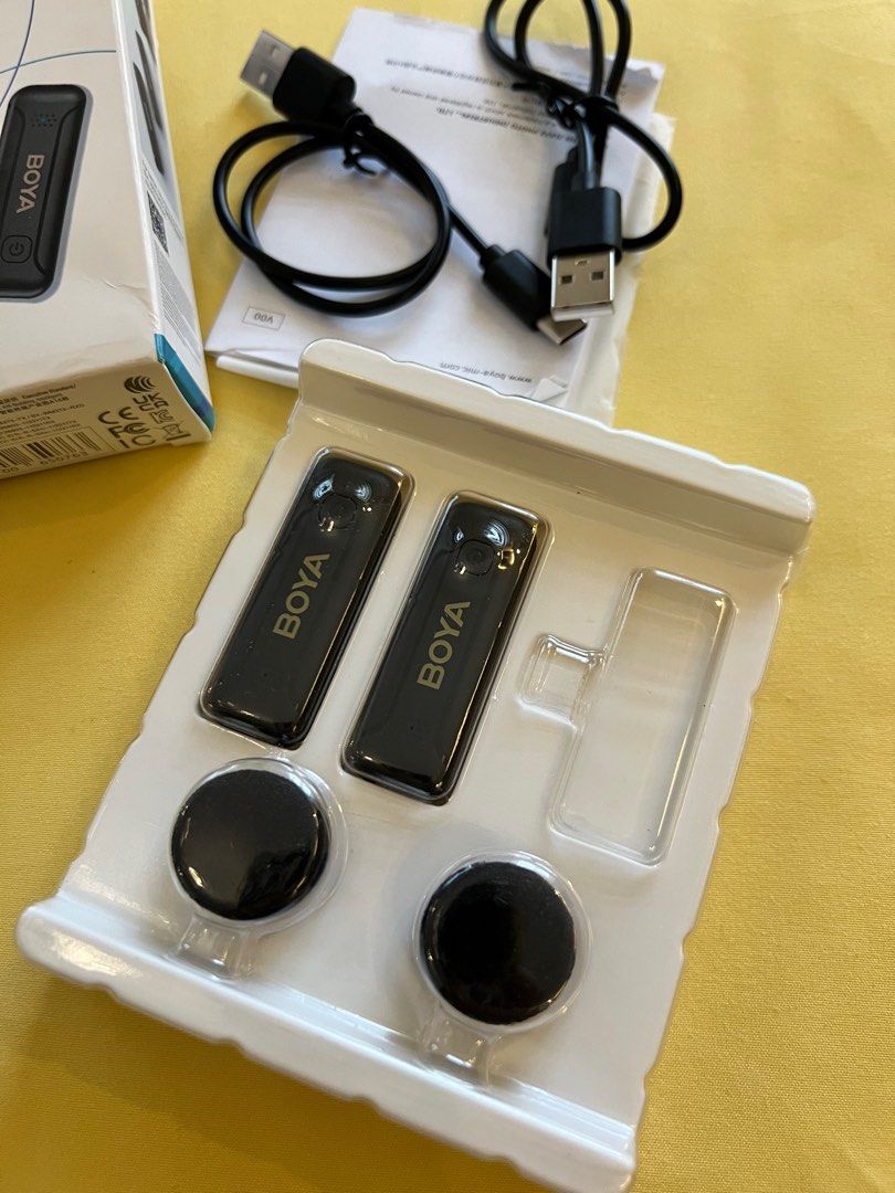 Worth 3k BOYA Wireless Lavalier Microphone BY-WM3T2 complete except missing receiver (Category: Microphones) located in Makati City. Submitted by lexie25 (Listing ID 1312549452, Image 3). Description: Worth 3k BOYA Wireless Lavalier Microphone BY-WM3T2 complete except missing receiver -used but not abused -complete inclusions only missing receiver thats why selling very low -with signs of usage as seen in photos -Direct Message for more details a