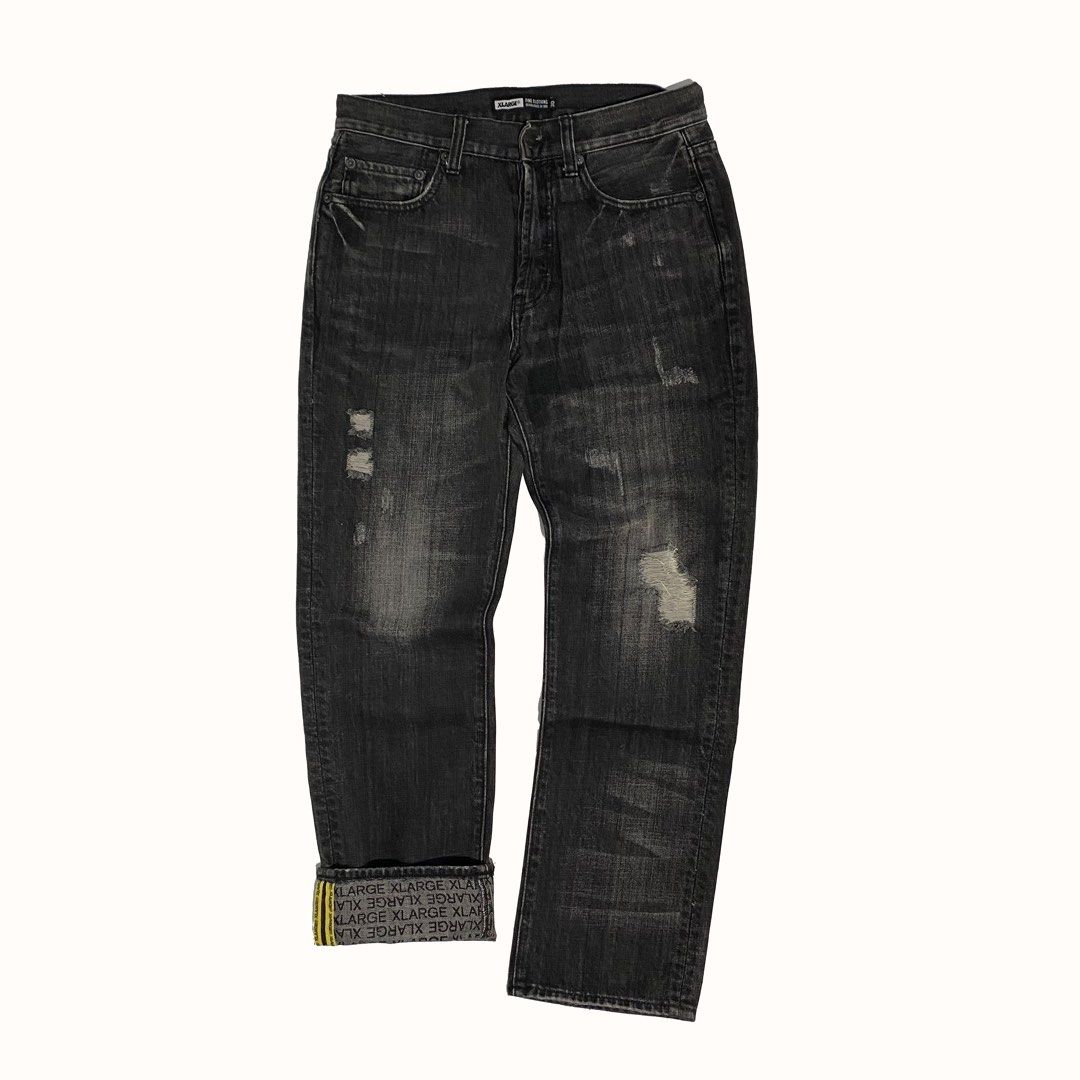 XLARGE (Category: Jeans) located in Quezon City. Submitted by threadsunearthed (Listing ID 1312620543, Image 1). Description: XLARGE Size on tag 30 Actual waist: 30-31 Length: 40 Leg Opening: 8 •Excellent condition •Washed •No issue/s •Color rate: 9/10 ₱880 .