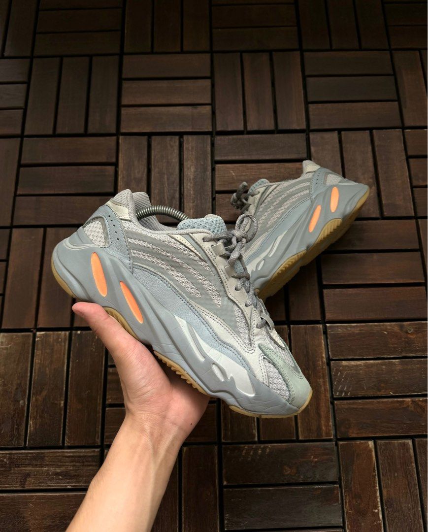 Yeezy Boost 700 V2 Inertia US7.5