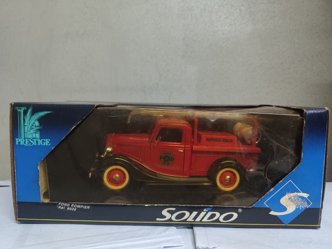 Solido Prestige Ford Van Pompiers 1934 - Échelle 1/18 (Réf. 8071) France