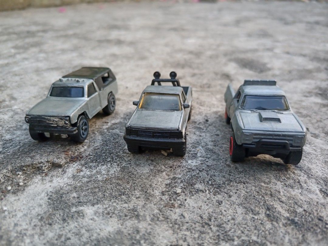 1 64 DIECAST AMERICAN TRUCKS Hobbies Toys Toys Games on Carousell