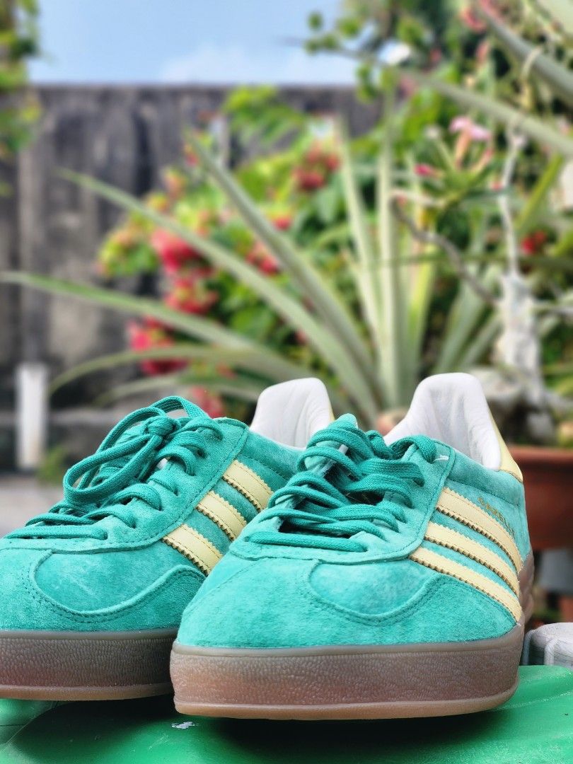 adidas gazelle silver green womens Gazelle ADV 9.5 / Super Purple/Chalk White/Gold Metallic main image 1