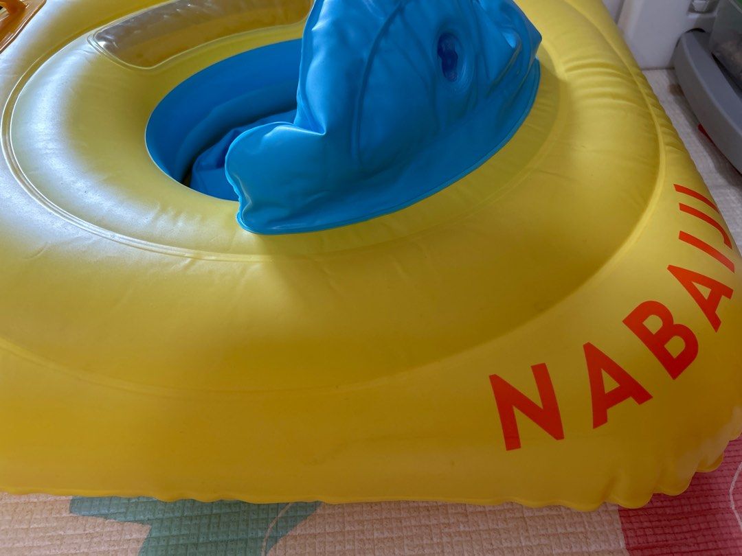 Baby float (Category: Infant Playtime) located in Singapore. Submitted by simplybake (Listing ID 1312698421, Image 4). Description: As good as new, tried with baby twice but he didn’t like it. It has abit of stain which can barely be seen. See in the pic no. 4. .