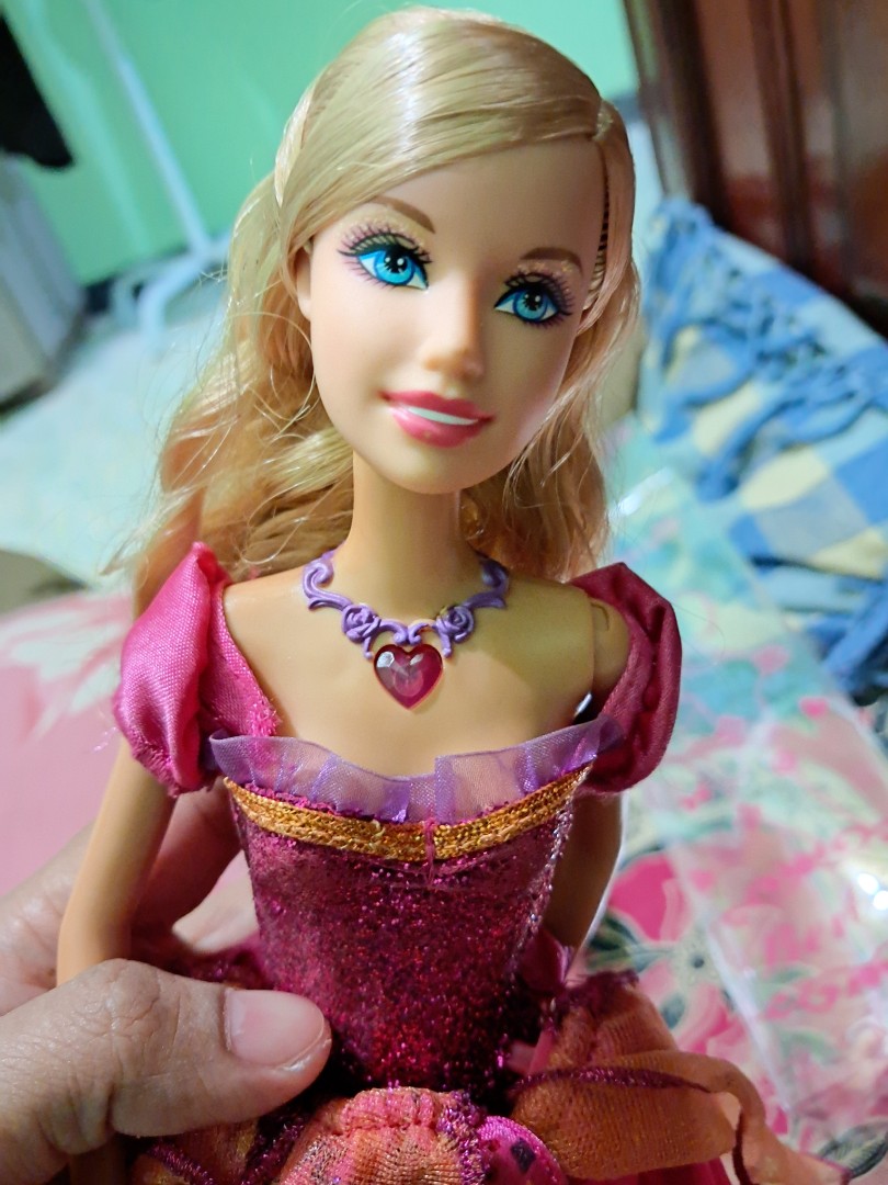 Barbie Mattel, Barang Yang Dicari di Carousell