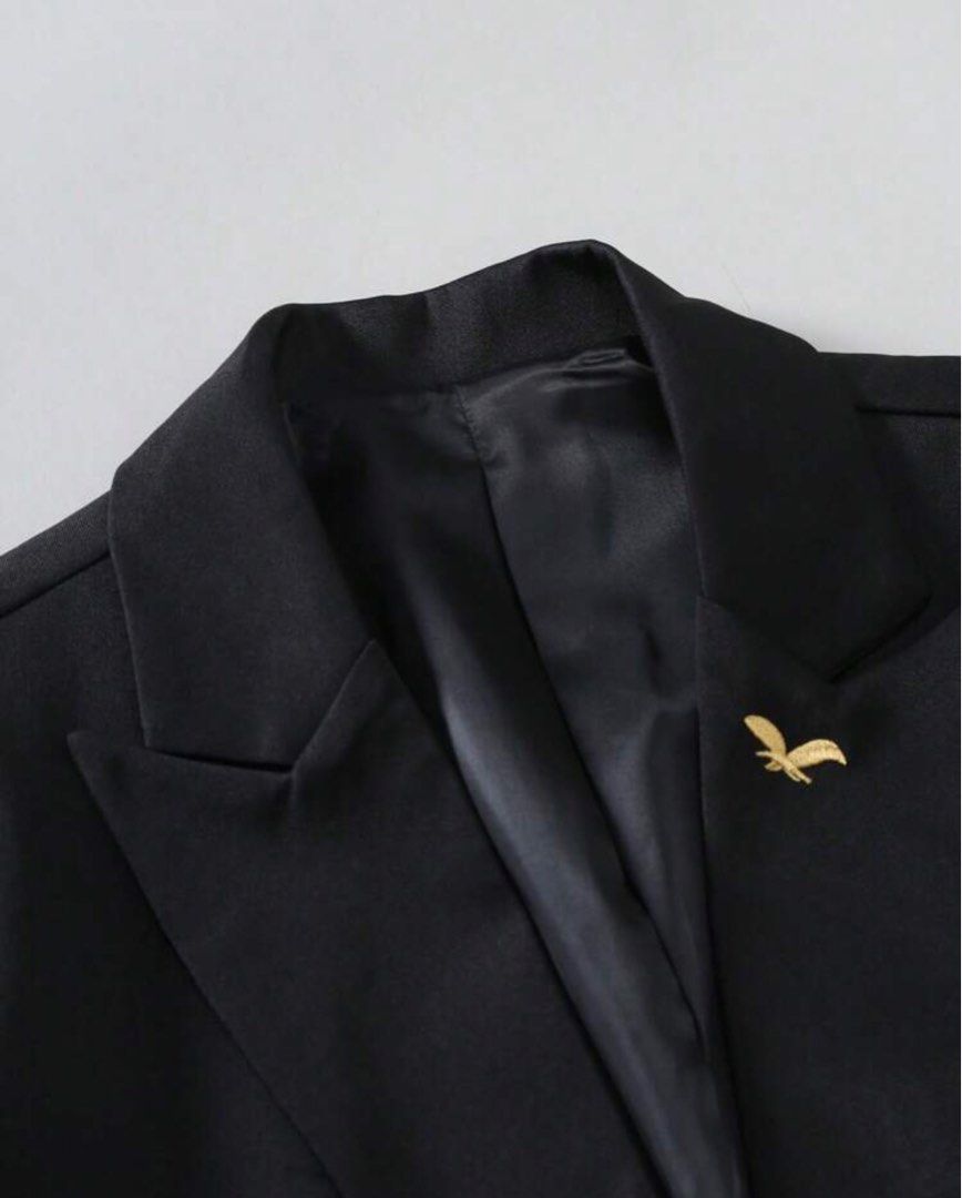 Black Suit & Pants Set (Category: Formal Shirts) located in Manila. Submitted by bert777 (Listing ID 1312803403, Image 3). Description: Size 1XL. Brand new. Reason for selling: wrong size, too big. .
