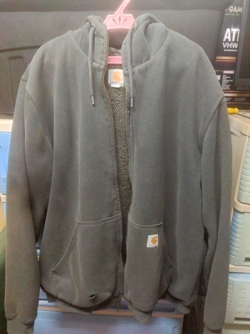 Carhartt sherpa lined hoodie Men s Fashion Coats Jackets and Outerwear on Carousell