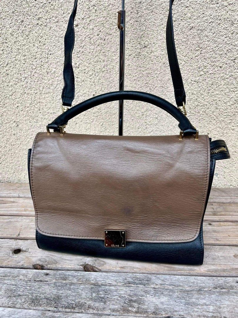 Celine Trapeze (Category: Luxury Bags & Wallets) located in Imus. Submitted by avielicious (Listing ID 1312700087, Image 2). Description: With blue wings.