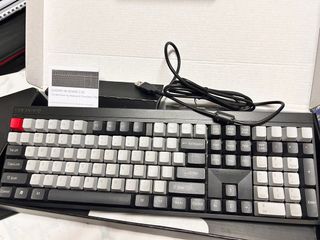 （分類：）位於 。 由 terence_secondhand 提交（商品編號 1312776988，圖片 1）。簡介： 。