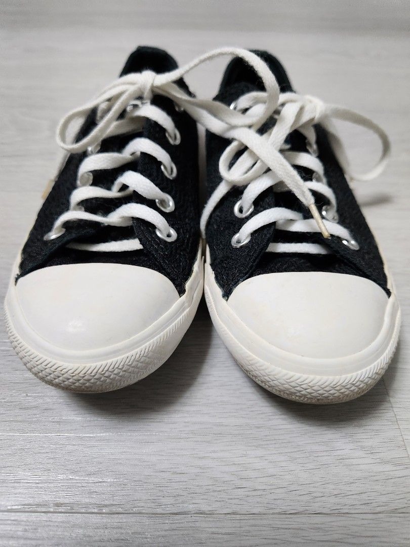 Converse Shoes low cut sneaker UK4 US 6 EUR 37 23cm