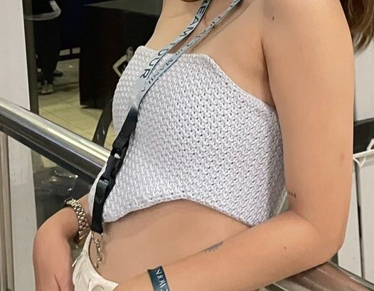 Crochet blue tube top (Category: Others Tops) located in Marikina City. Submitted by xabelyel (Listing ID 1312647641, Image 2). Description: Thick material.