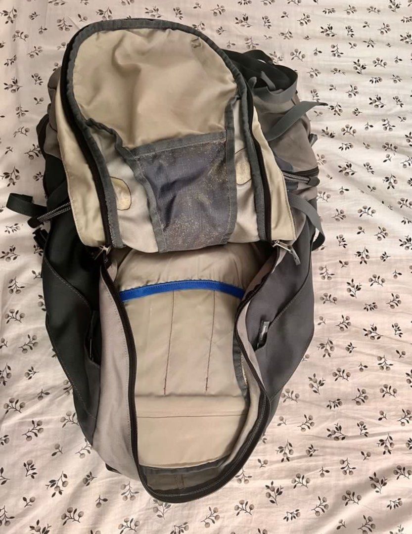 Deuter 50l backpack shop