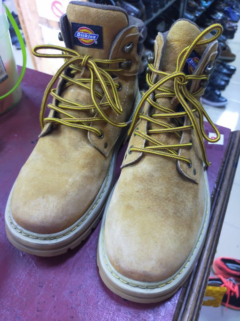 Dickies boot leather 7.5uk 26cm Men s Fashion Footwear Boots on Carousell