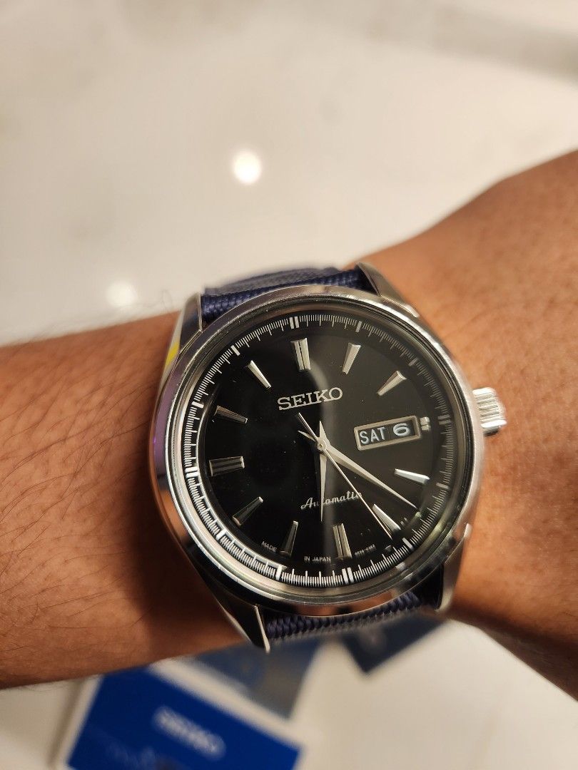 Discontinued Rare SEIKO SARY 057 baby grand seiko