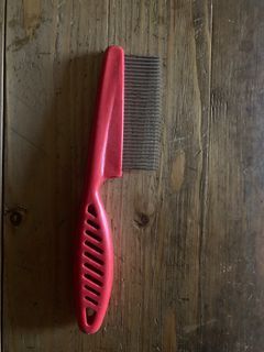 Donating: Metal Tooth Comb