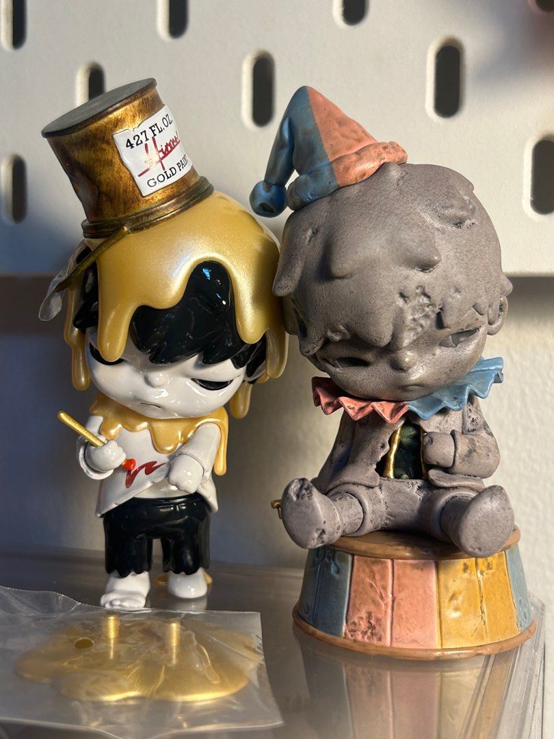 Hirono Reshape Series Drowning & Paradise Lost (Category: Designer & Blind Box Toys) located in Quezon City. Submitted by aweghostie (Listing ID 1312698687, Image 1). Description: - missing the key for the hirono on the righty..