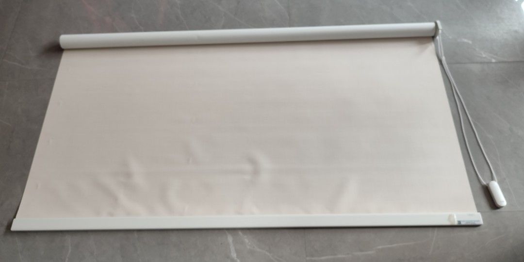 IVORY BLACKOUT ROLLER BLINDS (Category: Curtains & Blinds) located in Caloocan City. Submitted by hoppingbunny101 (Listing ID 1312684610, Image 2). Description: 30" x 60" blackout roller blinds, ivory color with bracket check pictures. shipping shoulder by buyer RFS: wrong size.