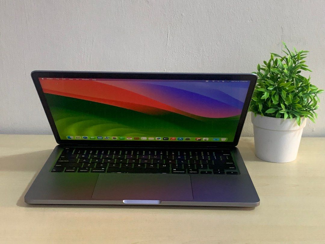 MacBook Pro 2020 13inch i5 16+512GB US配列（Apple MacBook