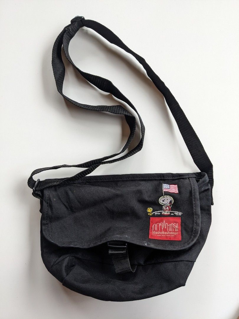 Manhattan Portage x Peanuts sling bag, Men's Fashion, Bags, Sling Bags on  Carousell