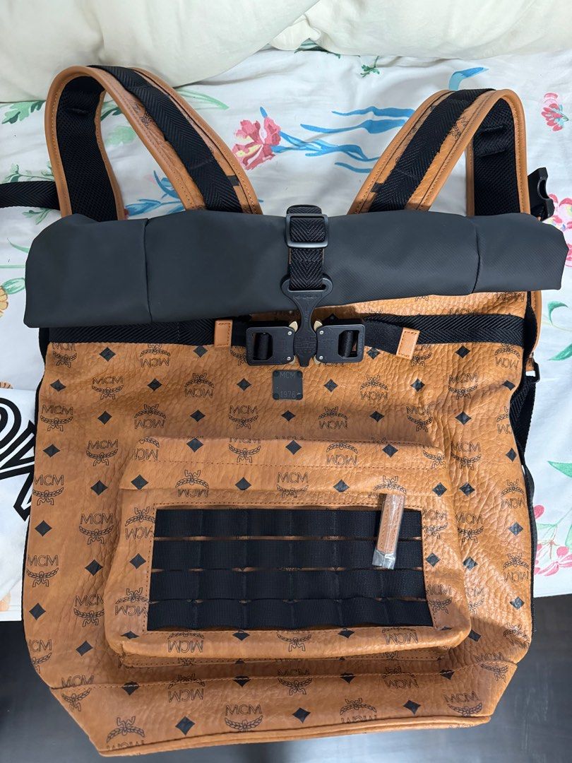 Mcm m 1976 outlet