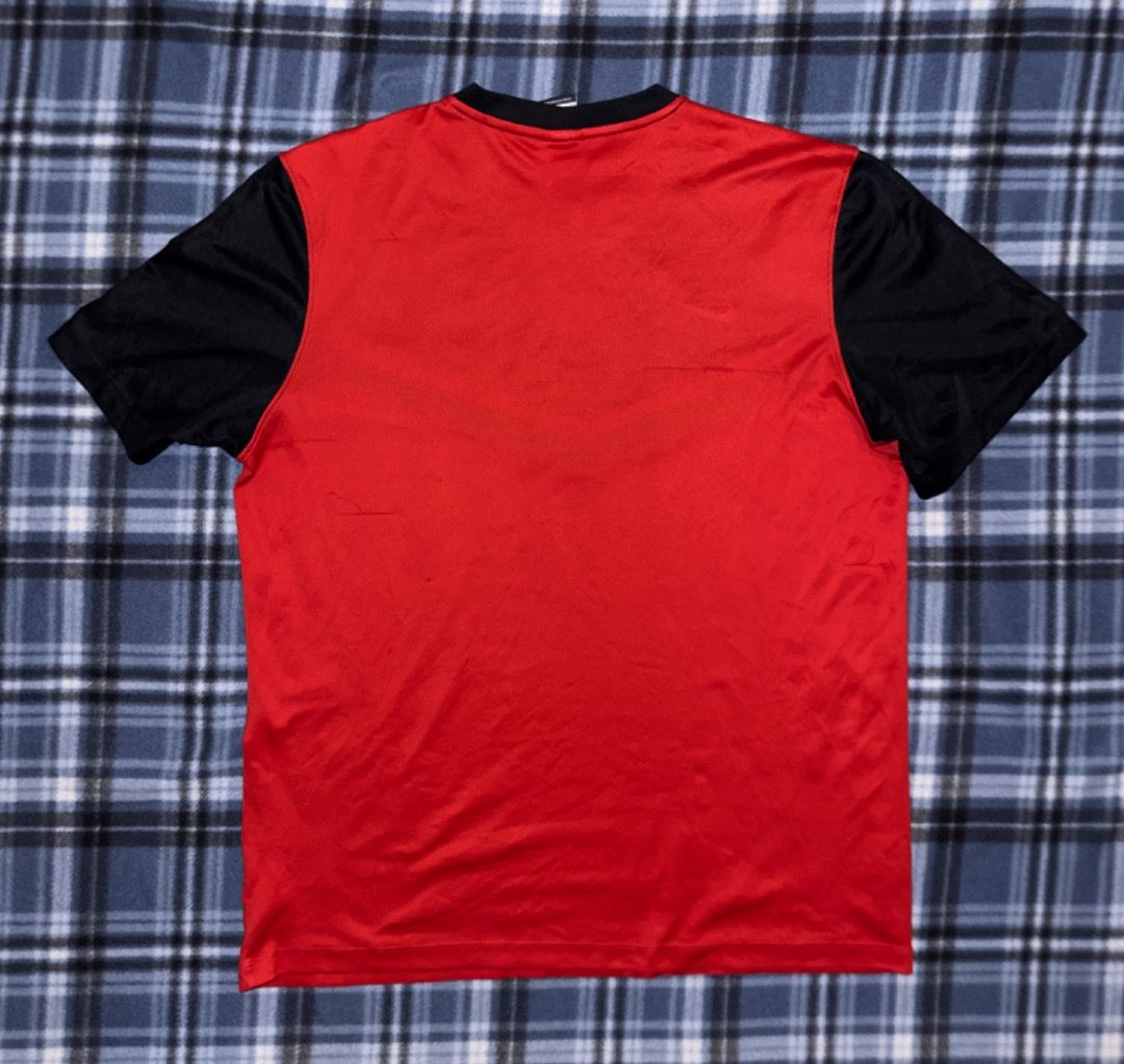 Nike Dri Fit jersey shirt (Category: Tshirts & Polo Shirts ) located in Davao. Submitted by j.andrn (Listing ID 1312779747, Image 2). Description: Dimes: 22 x 28.5 Color rate: 10/10 Issues: None Condition: Excellent .