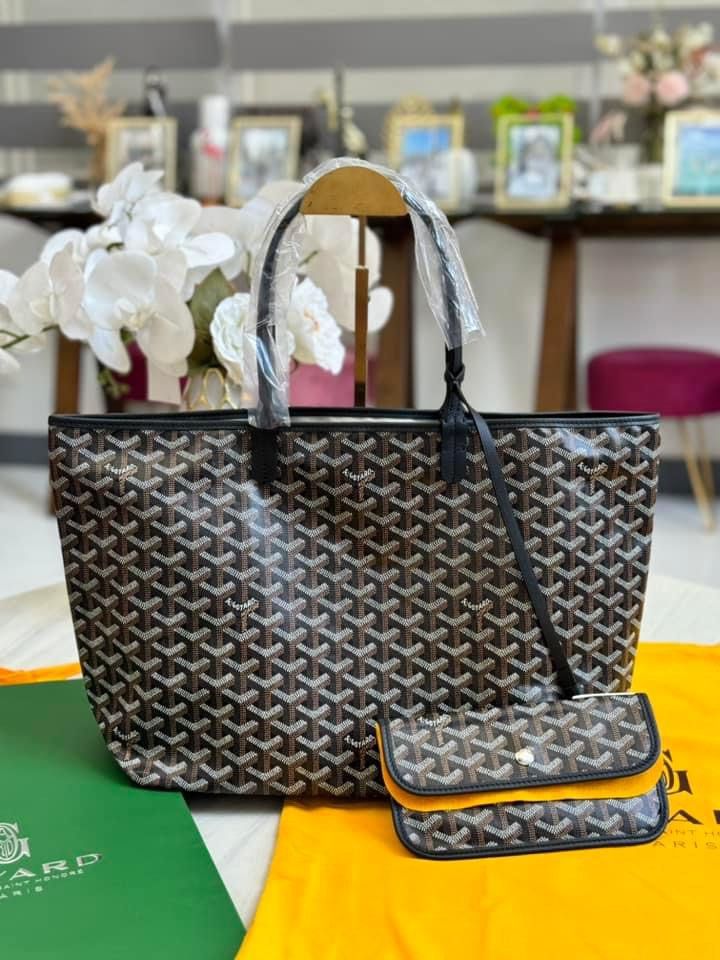 💯ORIGINAL GOYARD St. Louis PM (Category: Luxury Bags & Wallets) located in Quezon City. Submitted by ashongsstore (Listing ID 1312828984, Image 2). Description: Each NOW ONHAND IN MNL ✨ St Louis PM ━ available in Black, Brown, White, Maroon, Grey & Navy 6 months layaway accepted! 0% interest Complete inclusion 💗 Message to order 💌.